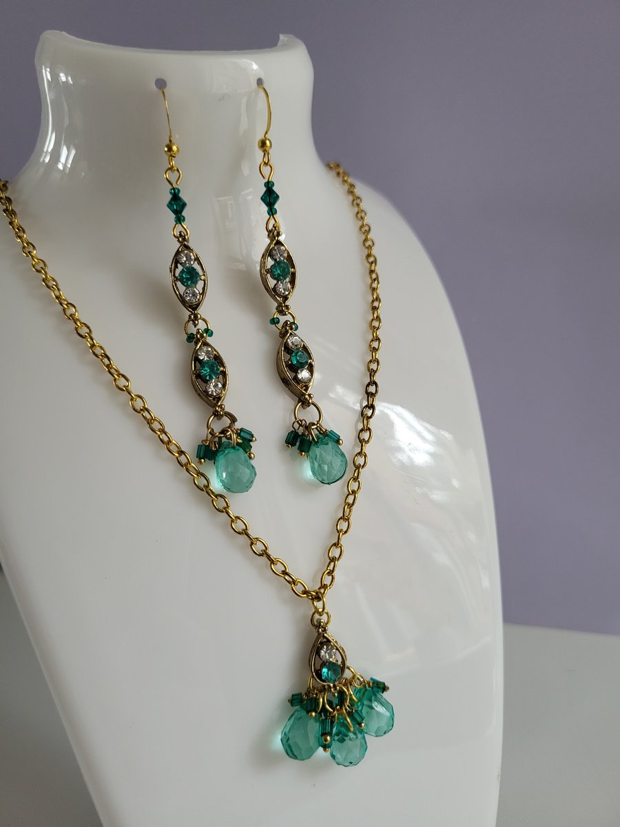 Gold Tone Pendant Necklace and Earrings Set with Green Stones