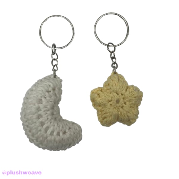 Crochet moon and star keyring keychain bag charm
