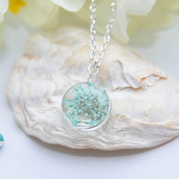 Turquoise Queen Anne's Lace Pendant Necklace