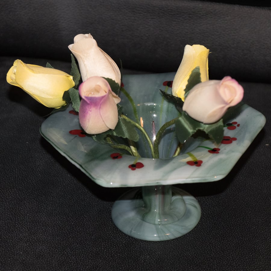 Streaky Green Poppy Posy Vase - 9083