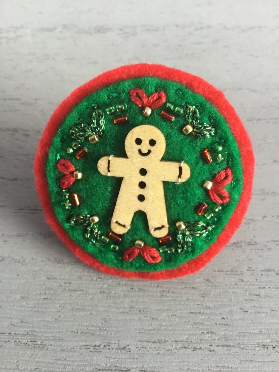Christmas Gingerbread Man Brooch 