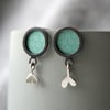 Leafy drop stud earrings - mint