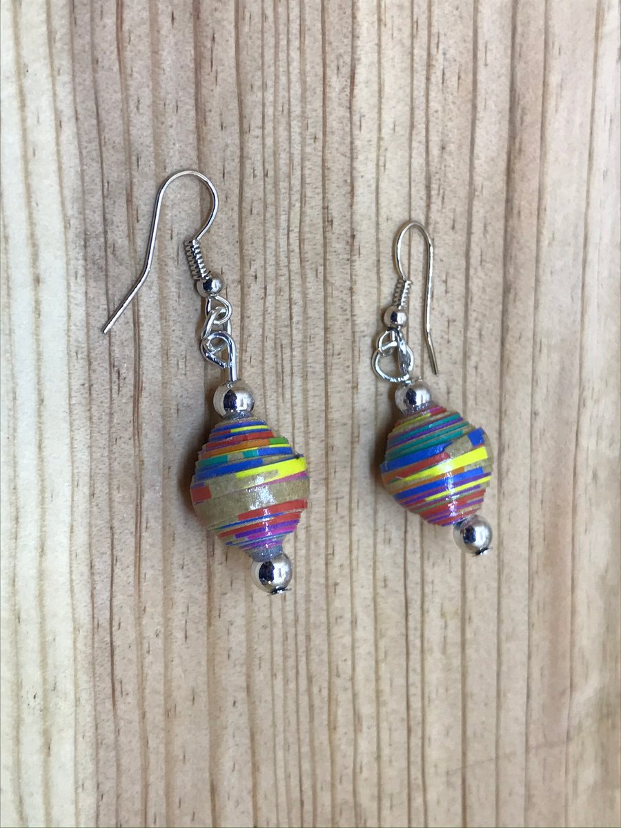  Paper Earrings. (203)