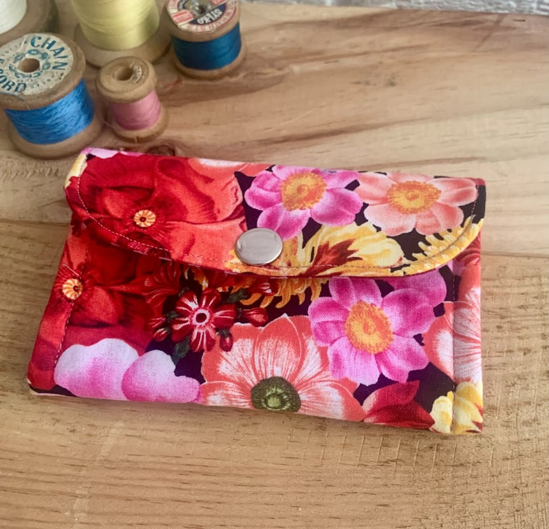 Wild Garden Print Purse