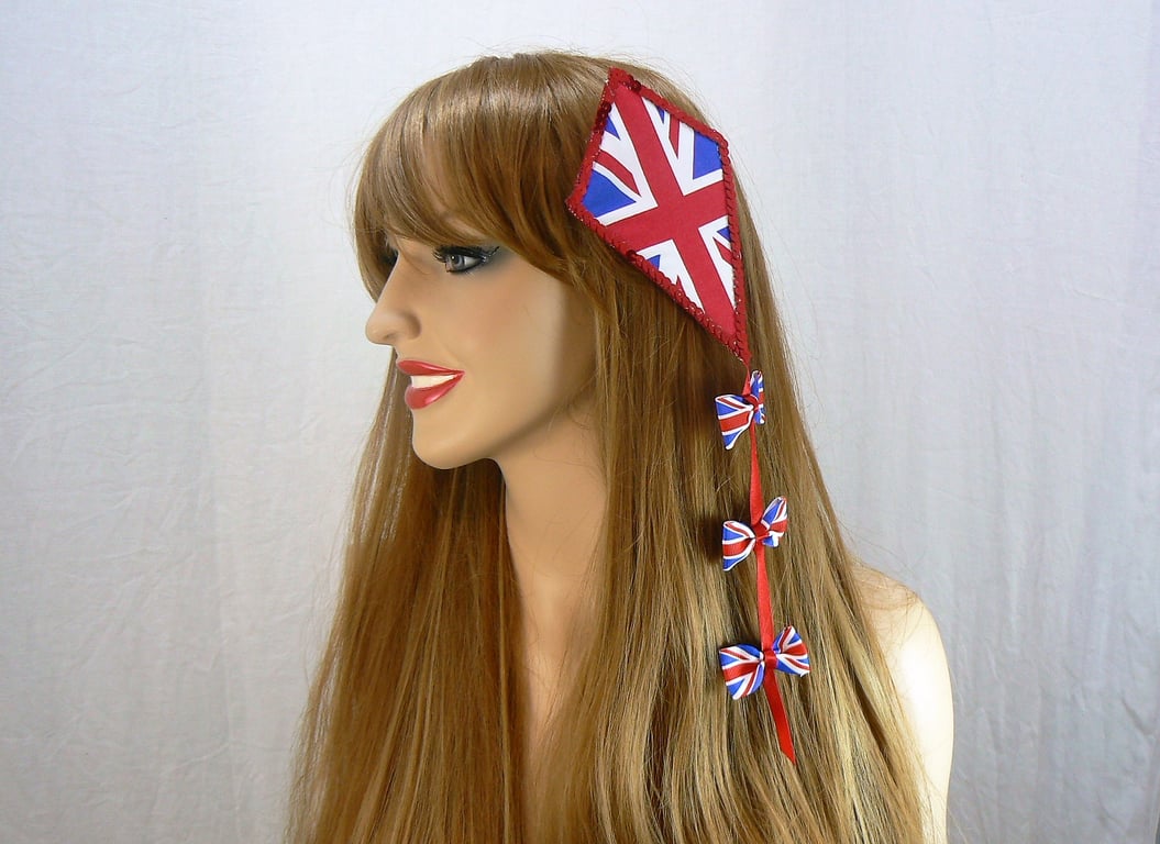 Union Jack kite hair accessory