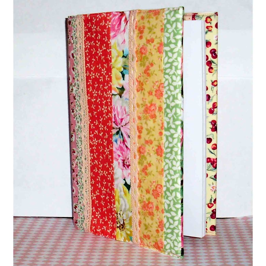 Notebook patchwork and lace A5