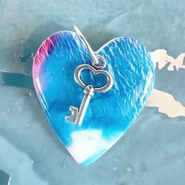 Dainty Heart Pendant With Key Charm