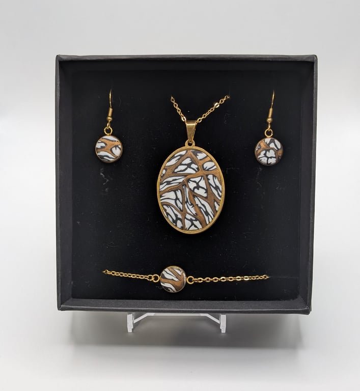 Brown and gold Jewelry Set Handmade Polymer Clay Necklace, Earrings, Bracelet