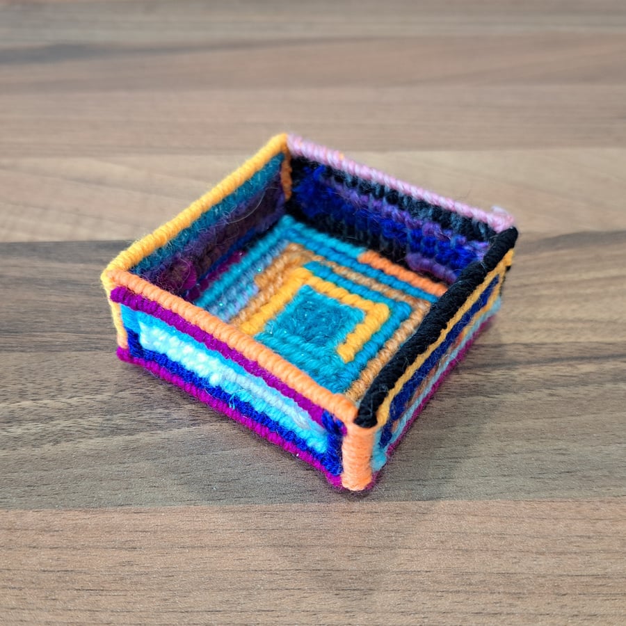 Tiny tray for tiny items - punk pattern 3
