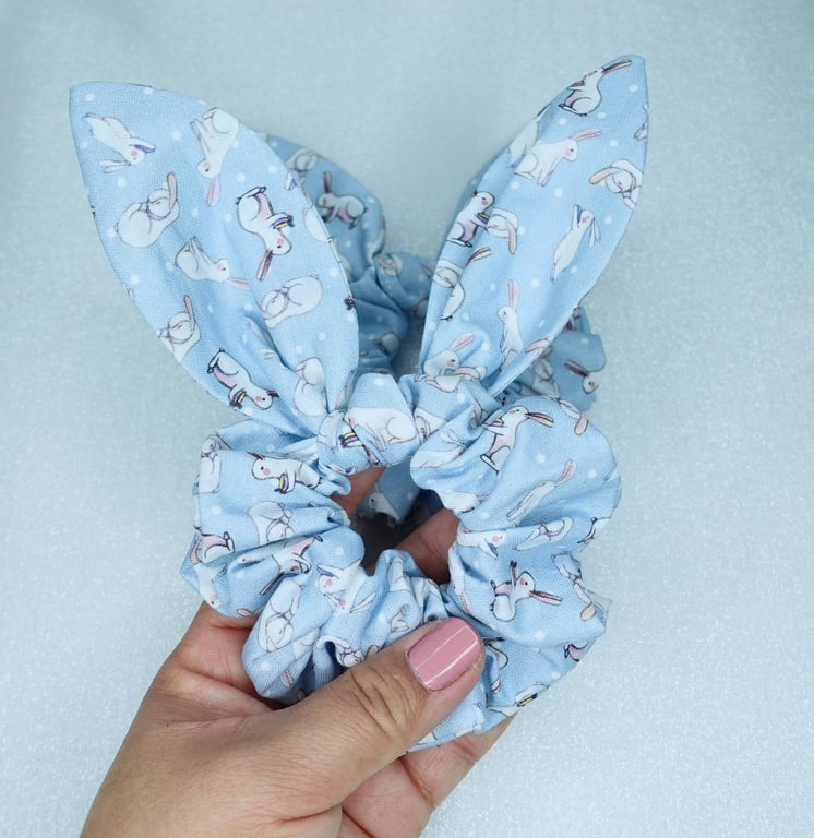 Easter Bunny Scrunchies, Easter Rabbit Scrunchies, Scrunchies with Bow