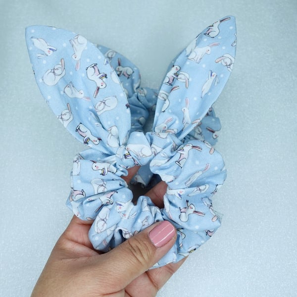 Easter Bunny Scrunchies, Easter Rabbit Scrunchies, Scrunchies with Bow