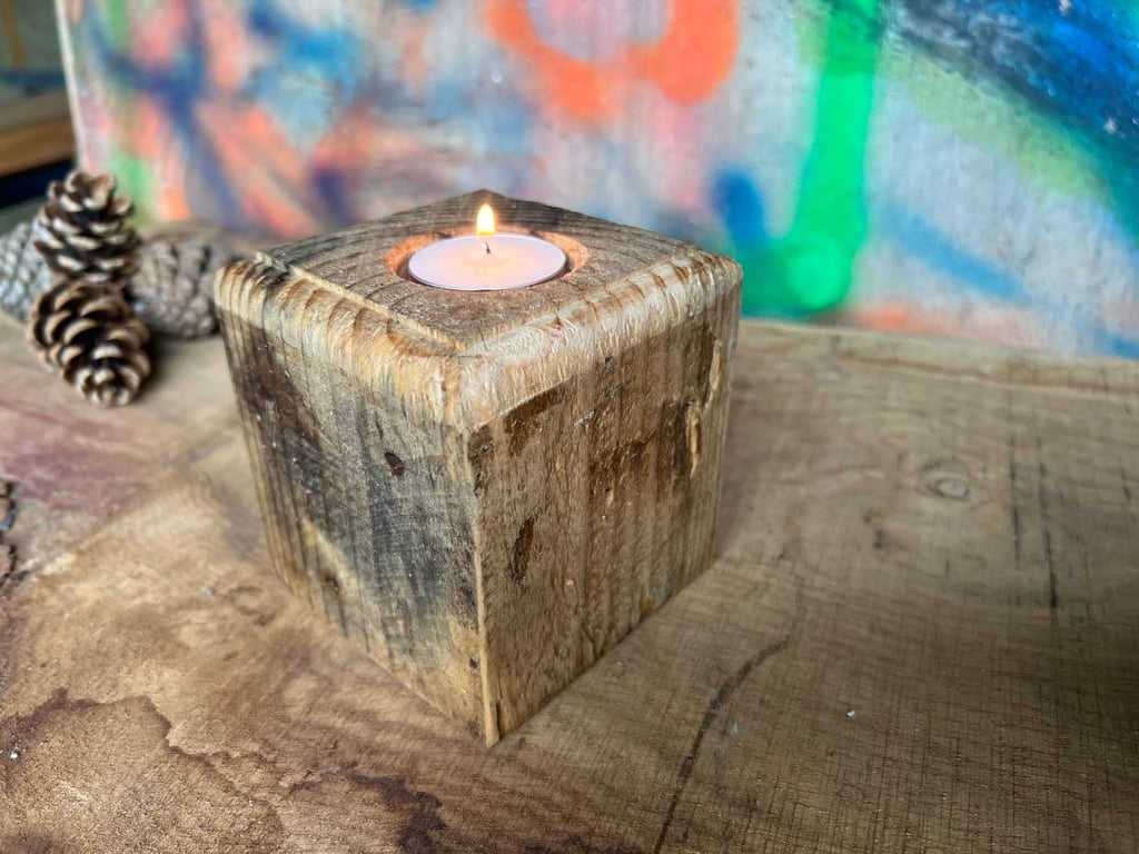 Tea Light Candle Holder
