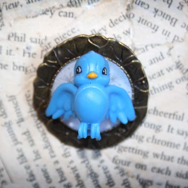 Bluebird Cartoon Bird Cameo Brooch