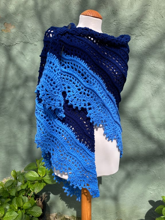 Handknitted Handmade Textured Lace Triangle Shawl Scarf Wrap in Blue Vegan Wool