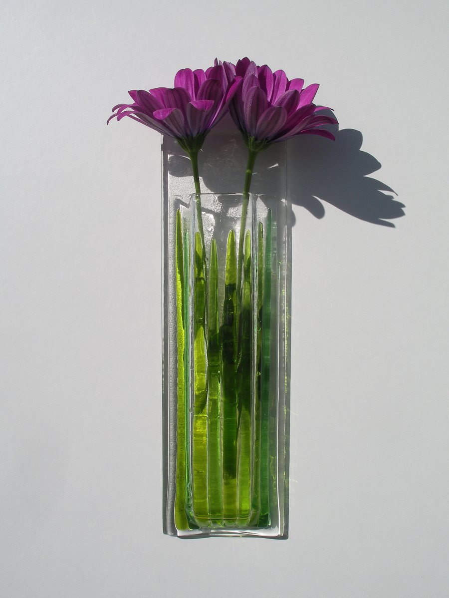 Meadow wall vase