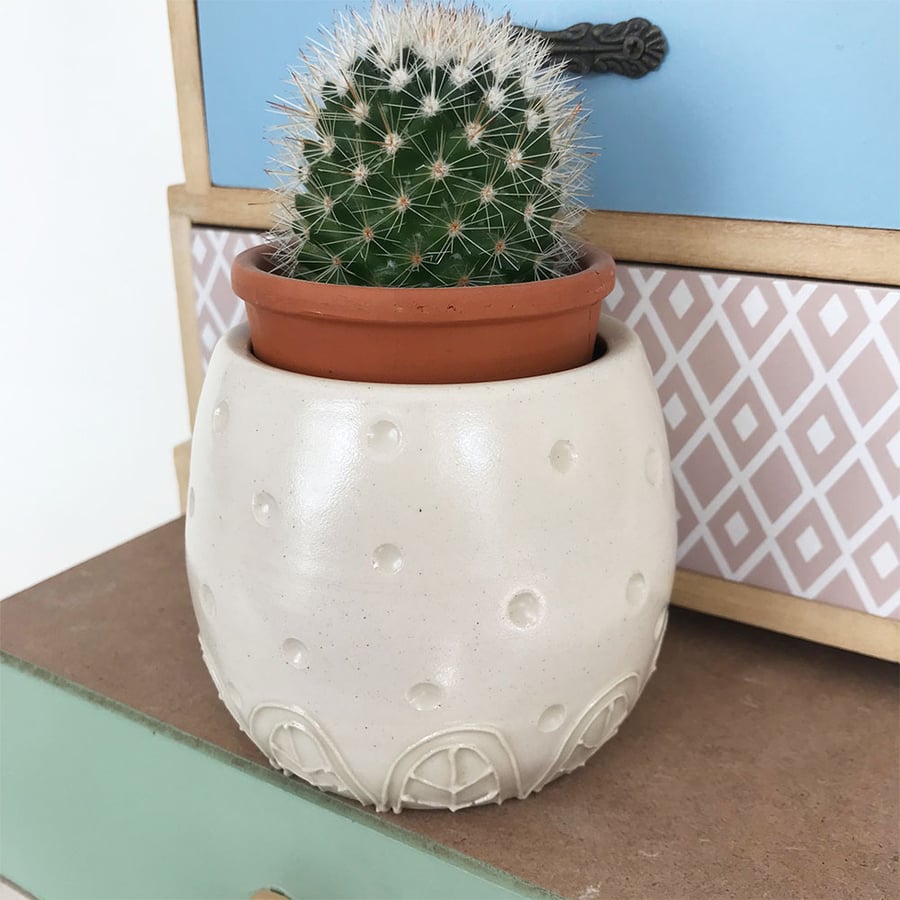 Handthrown ceramic pot plant pot cactus pot pottery vase 