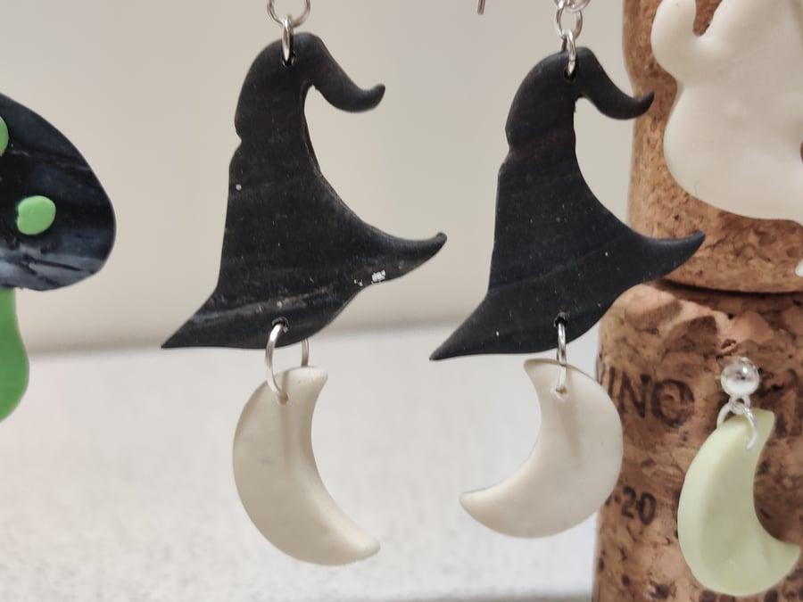 Halloween pre order witches hat glow moon