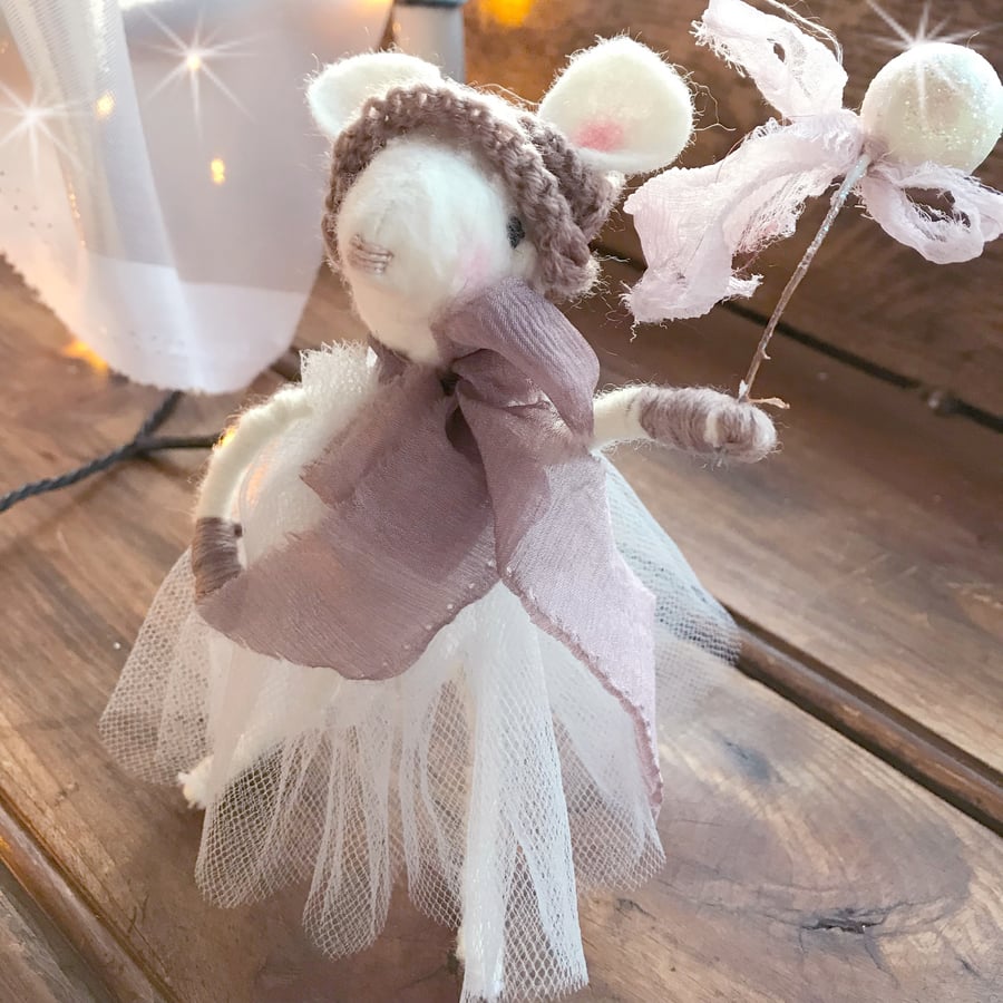 Christmas Decoration - Snow Berry Mouse in Mauve
