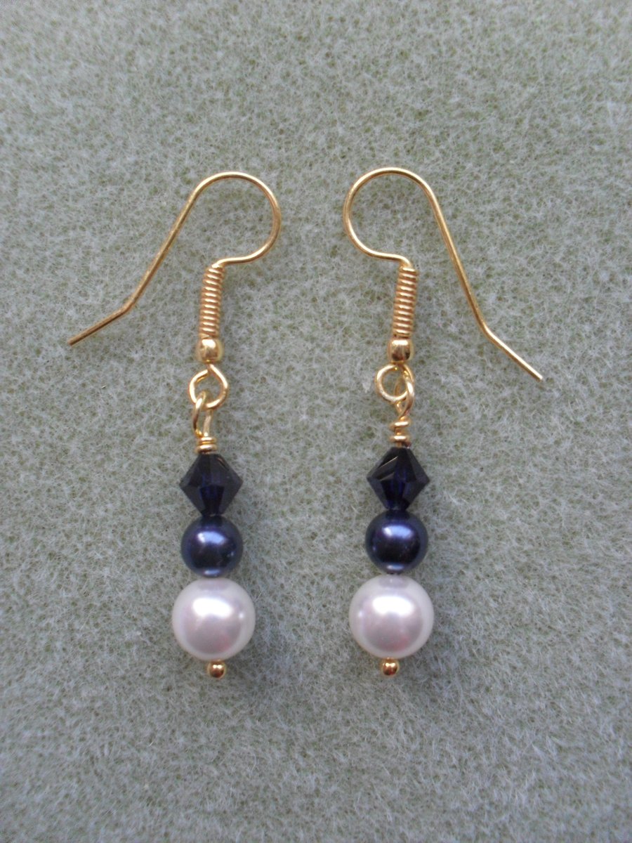  Pearl and crystal Earrings with Pearls From Swarovski 