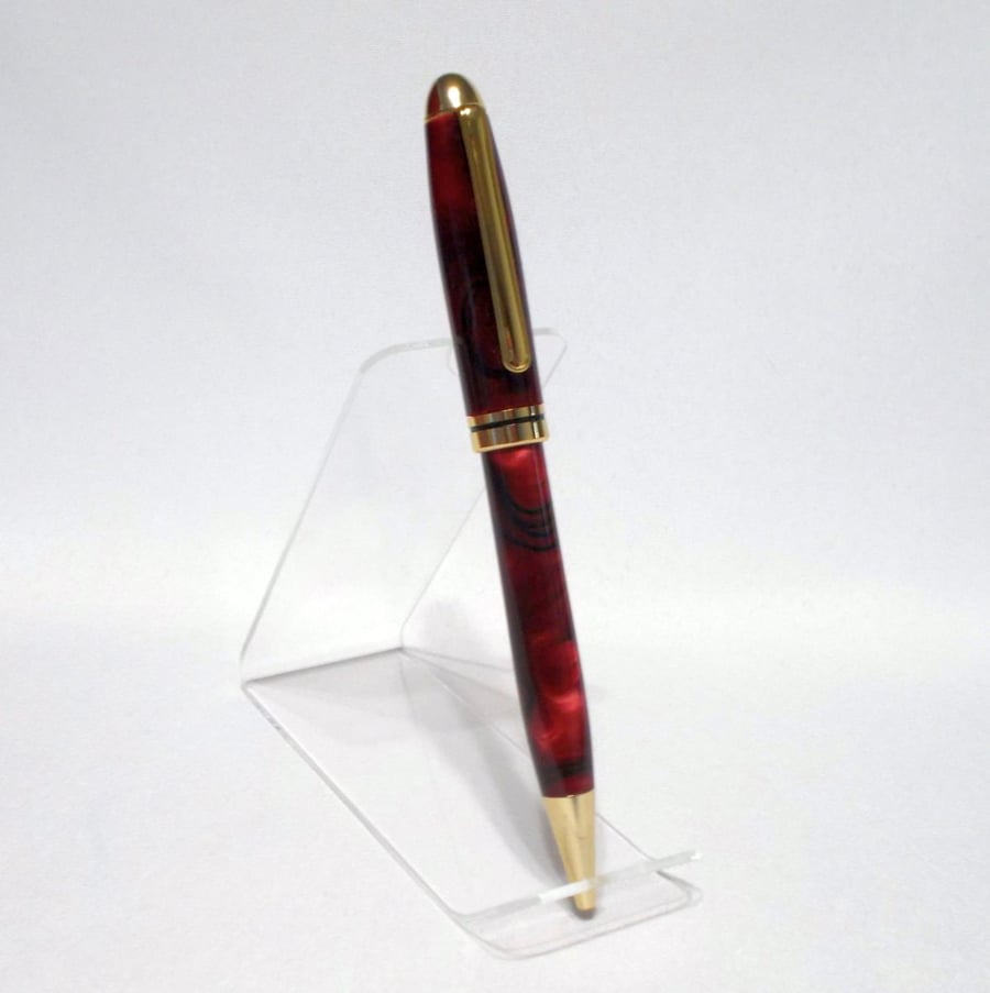 Round Top Classic Pen Gold Plate Fittings. Red Acrylic (P027)
