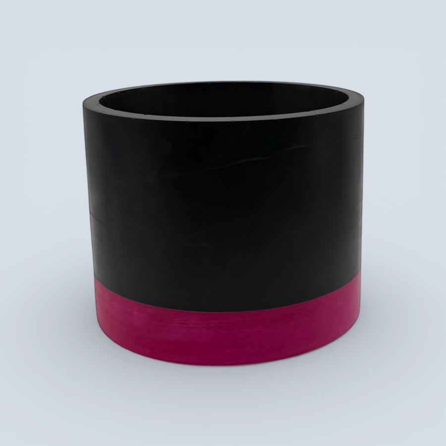 Large 15 cm Round Black and Pink Plant Pot Indoor Planter for Houseplants