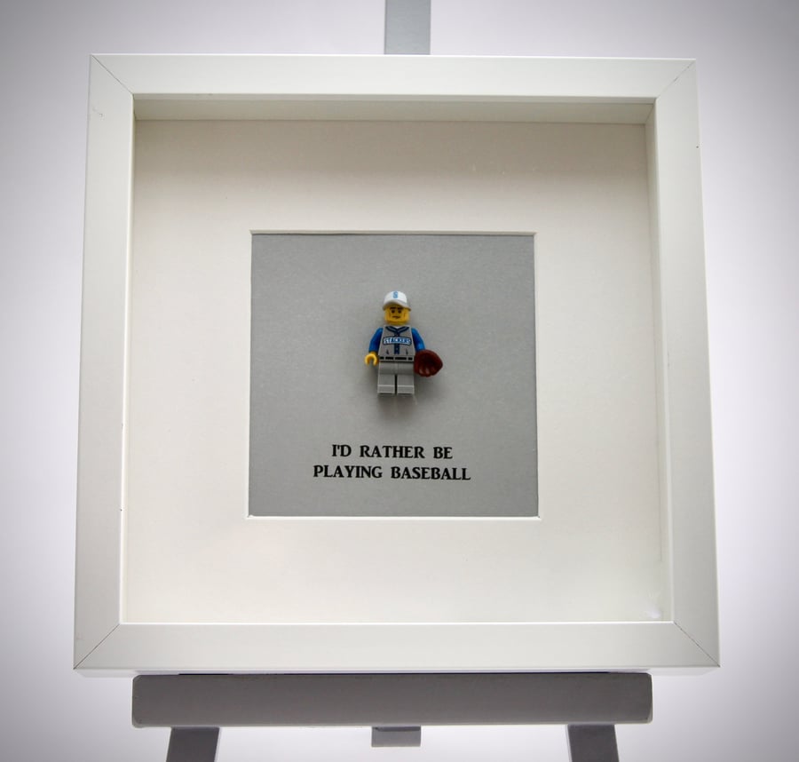 Baseball player mini Figure frame
