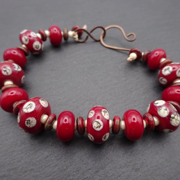lampwork glass bracelet, red beaded jewellery