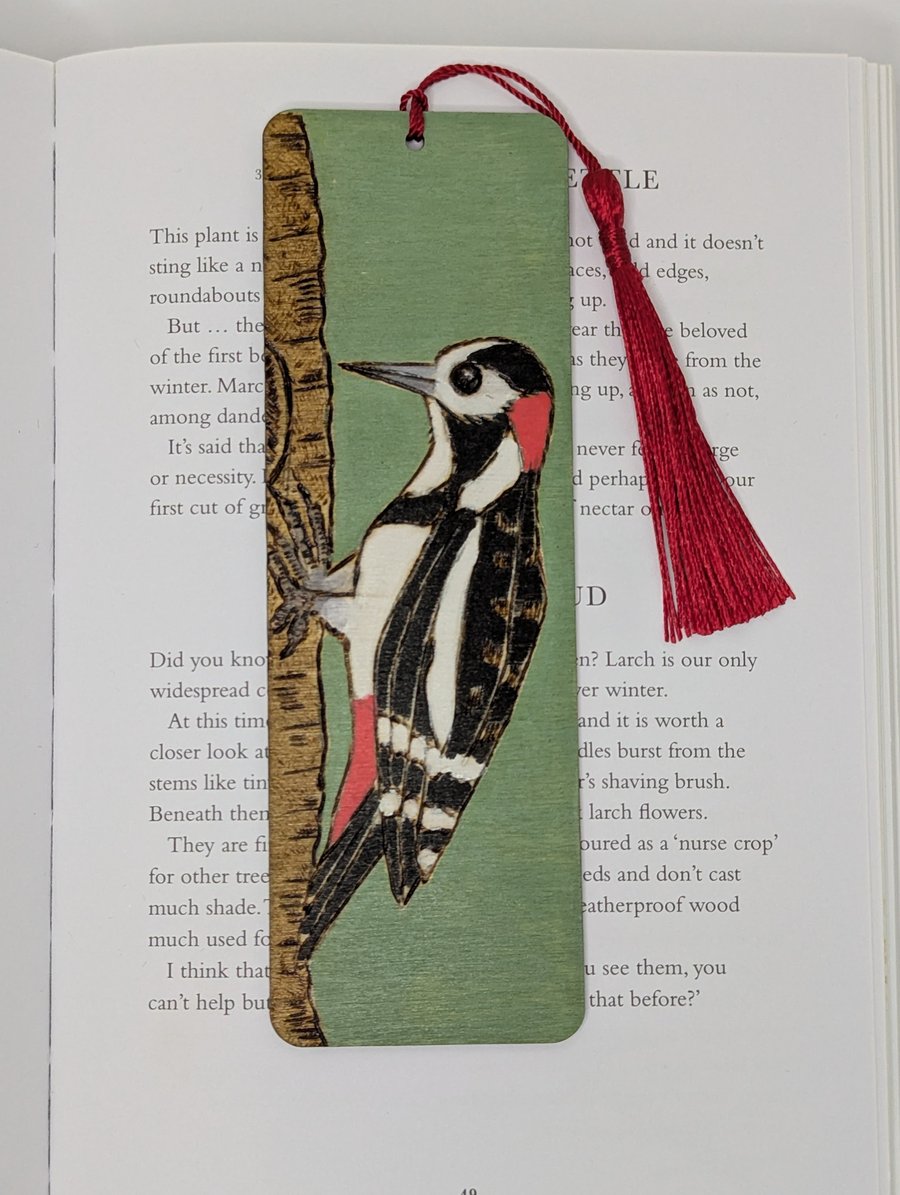 Woodpecker bookmark,  pyrography gift for a bird lover, wooden unisex gift