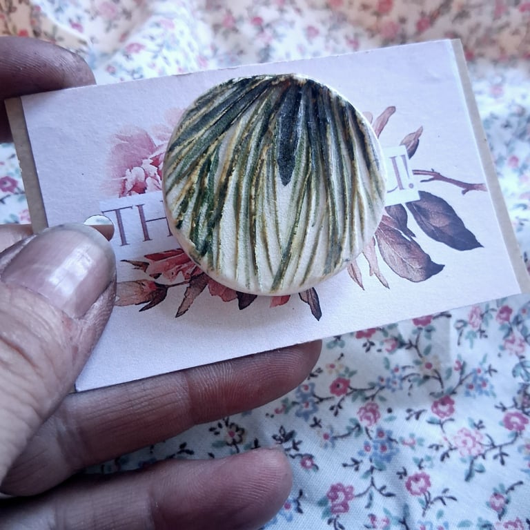 ceramic brooch fir tree no 1