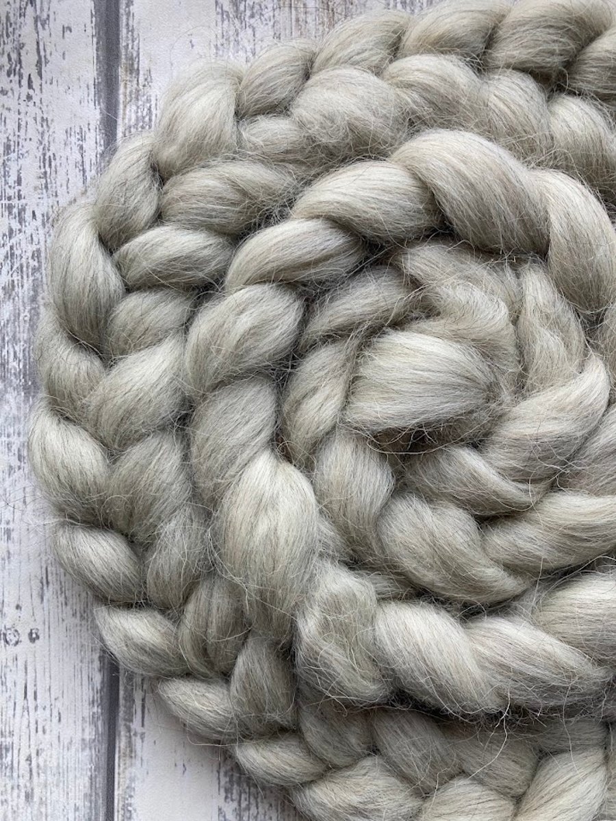 Light Grey Faroe Fibre 100g