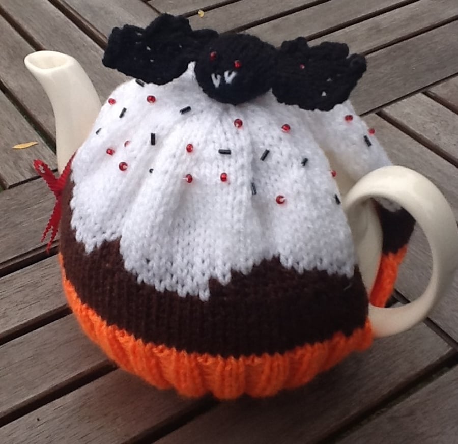 Halloween Tea Cosy with Vampire Bat