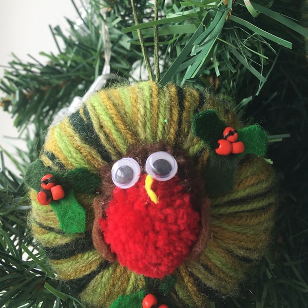 Robin Hanging Christmas Tree Decoration