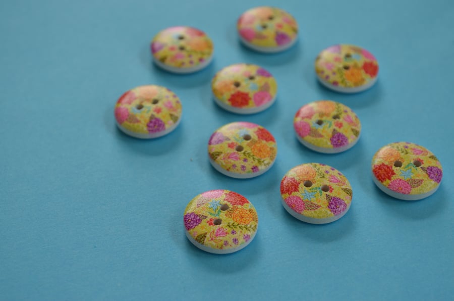 15mm Wooden Floral Buttons Green Purple Red Orange 10pk Flowers (SF4)