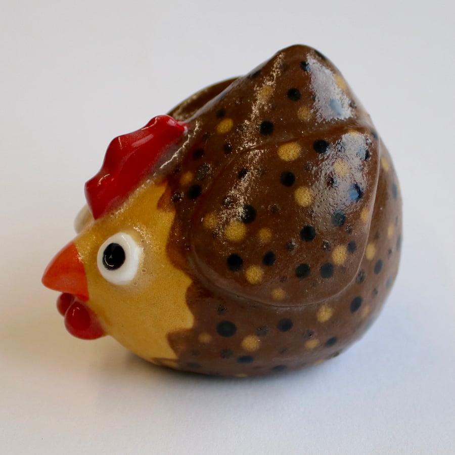 CUTE HANDMADE STONEWARE CERAMIC CHICKEN