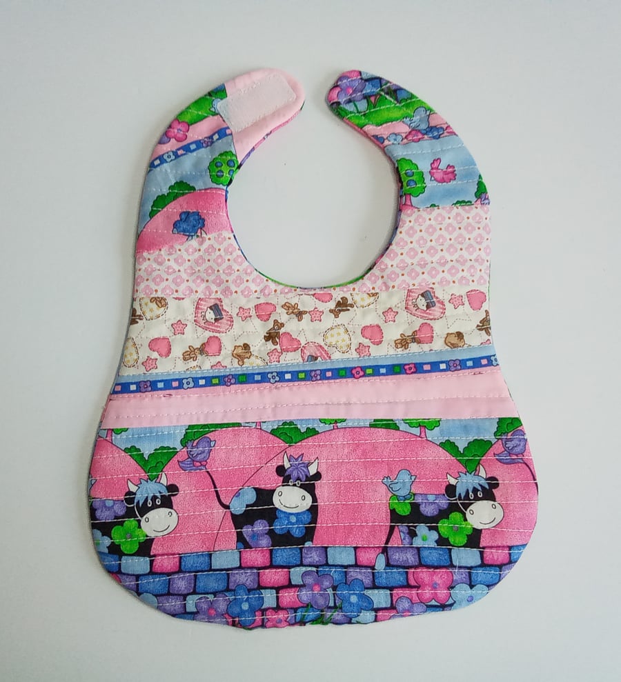 Patchwork bib, reversible baby bib, newborn baby bib, gift for baby girl, cows