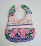 Patchwork bib, reversible baby bib, newborn baby bib, gift for baby girl, cows - Image 1