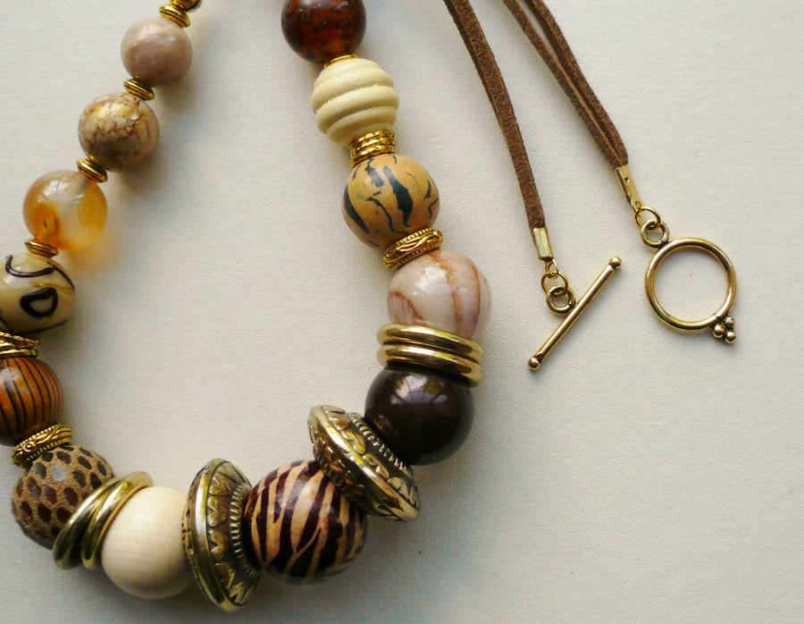Caramel and Gold Tone Mixed Bead Necklace  KCJ717