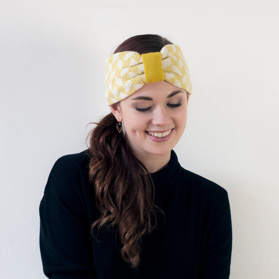 SALE Chevron knitted headband - mustard and cream