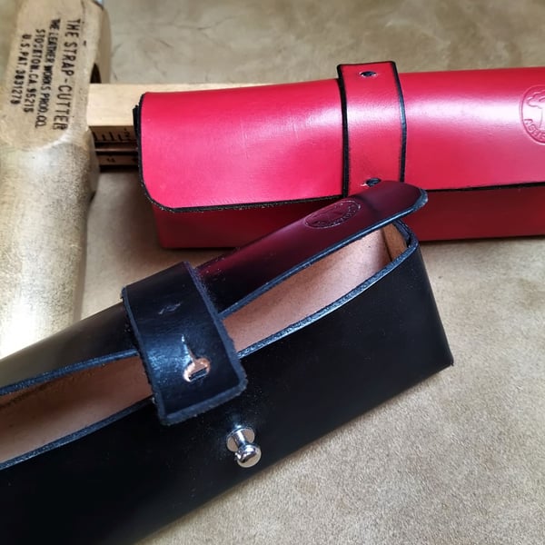 Leather glasses case