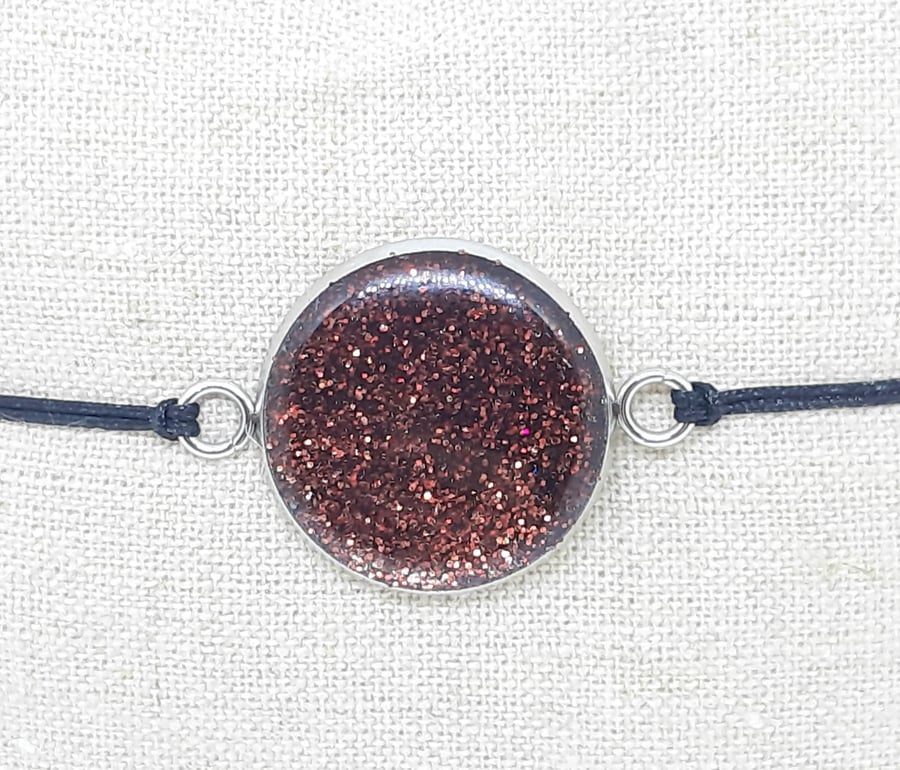 Adjustable Resin Pendant Bracelet