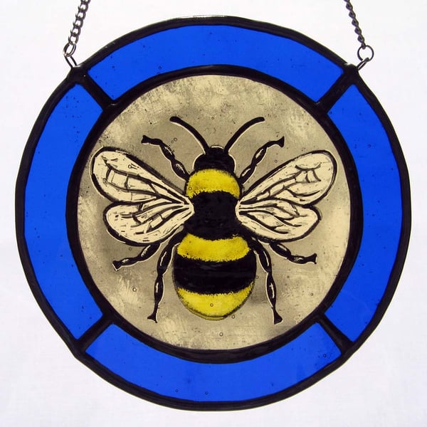 Bumblebee Stained Glass Roundel with Blue Surround