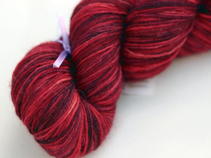 Bob - Superwash Bluefaced Leicester 4-ply yarn 