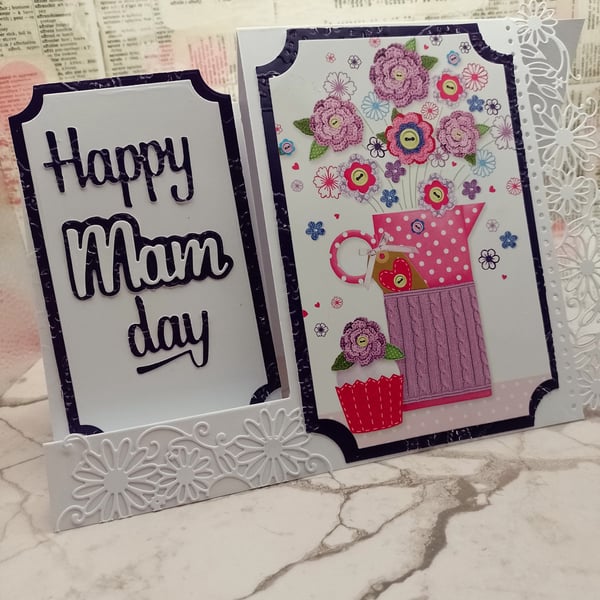 Mothers day card - dimensional and modern