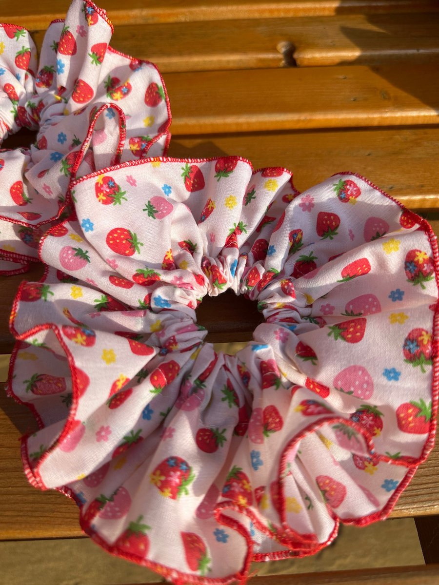 Oversized XXL Strawberry Scrunchies, Frill Ruffle Scrunchies