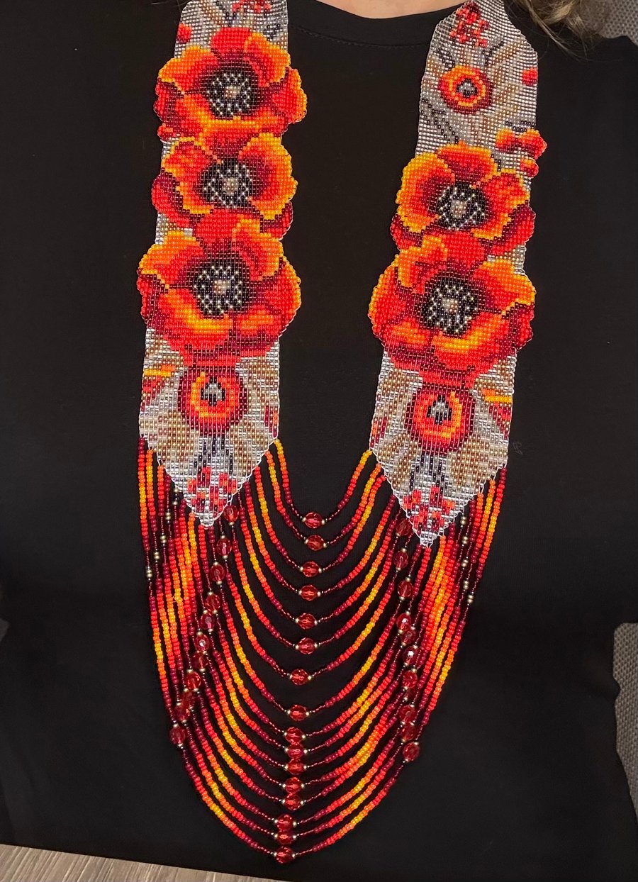 Enchanting Poppies – Beaded Ukrainian Necklace 