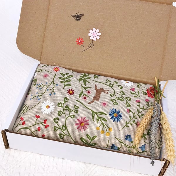 Wheat Bag 50cm Woodland Flowers Linen fabric Gift Set Beige fleece reverse