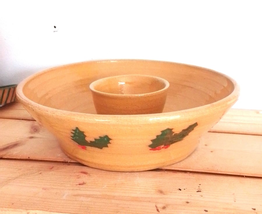 Christmas chip and dips bowl, ceramic holly and berries, Party snack serving