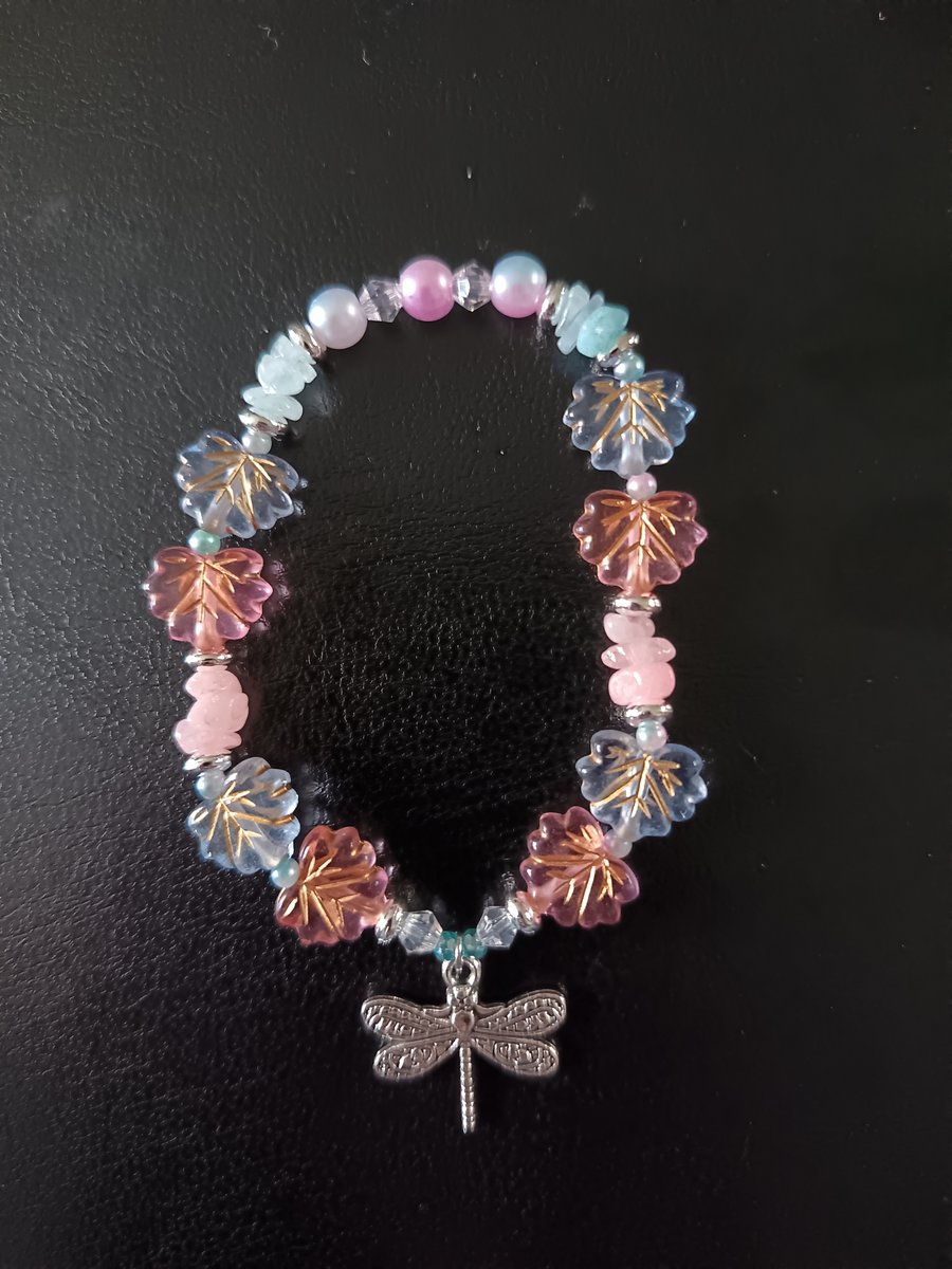 Pastel leaf bead and dragonfly charm elasticated bracelet