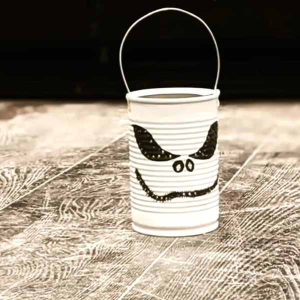 Halloween Tin Can Lantern
