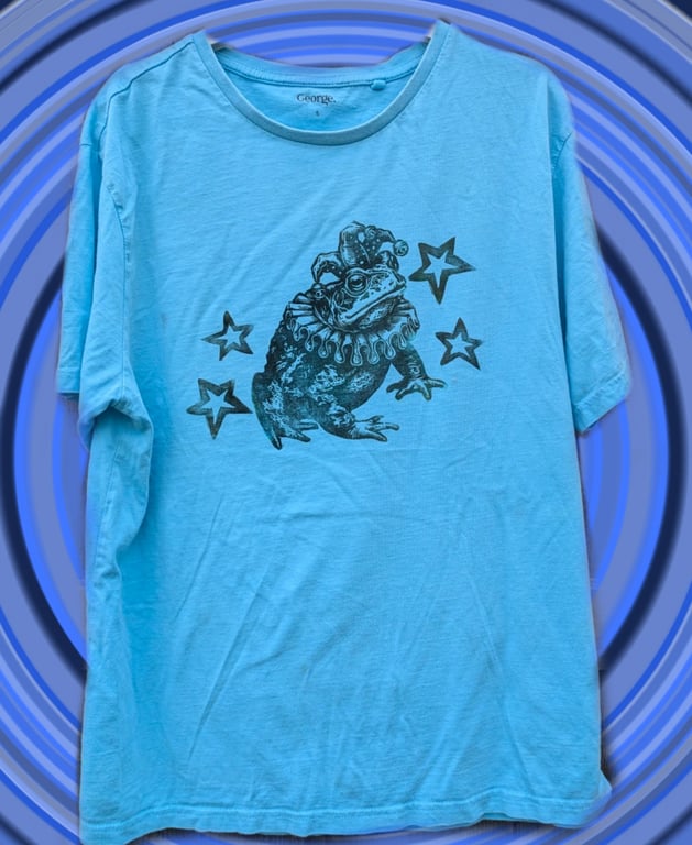 Handprinted lino jester toad upcycled t-shirt small